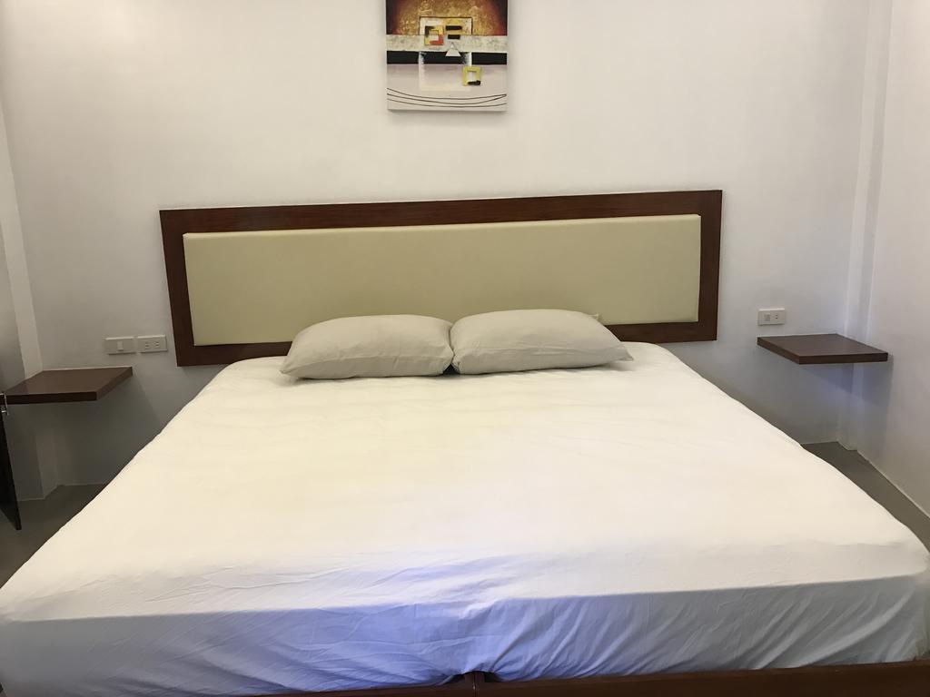 Koko'S Place Diniwid Balabag  Εξωτερικό φωτογραφία