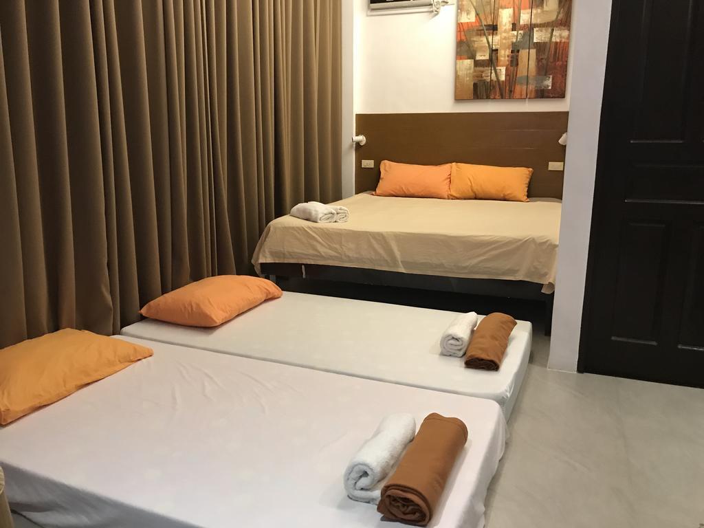 Koko'S Place Diniwid Balabag  Εξωτερικό φωτογραφία