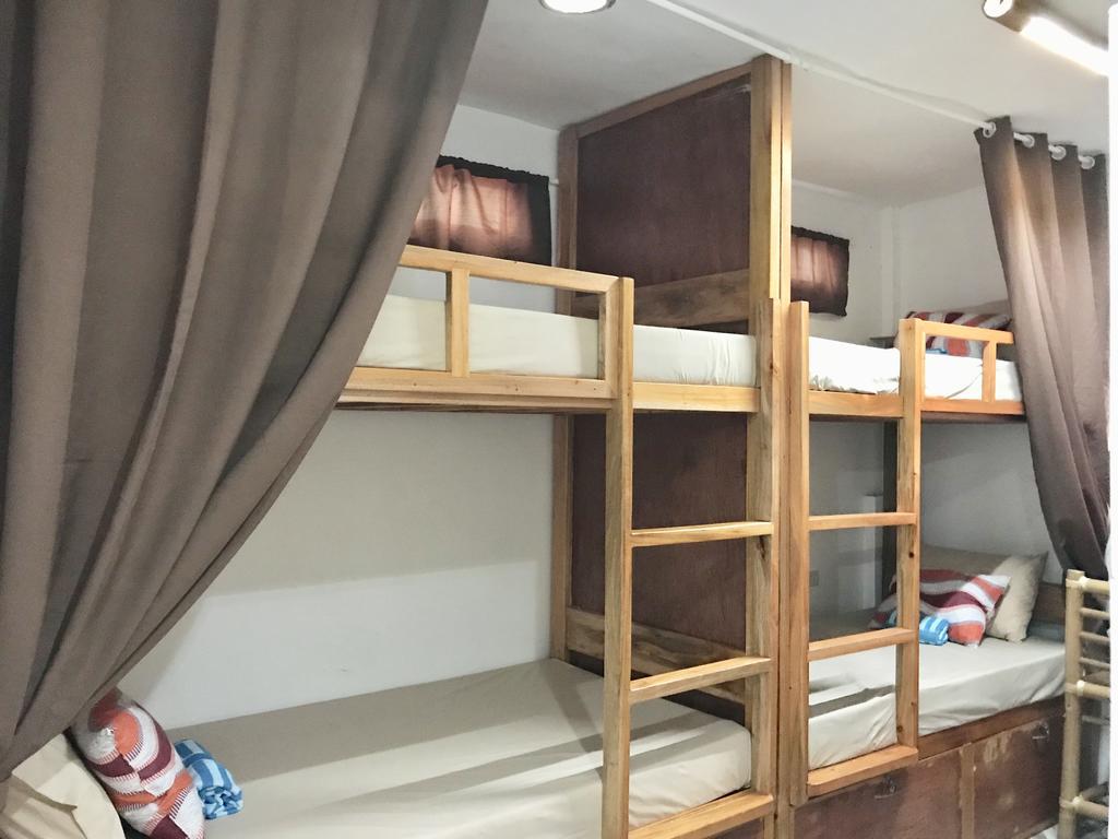 Koko'S Place Diniwid Balabag  Εξωτερικό φωτογραφία