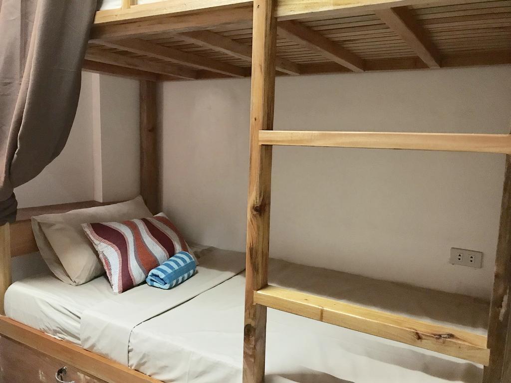 Koko'S Place Diniwid Balabag  Εξωτερικό φωτογραφία